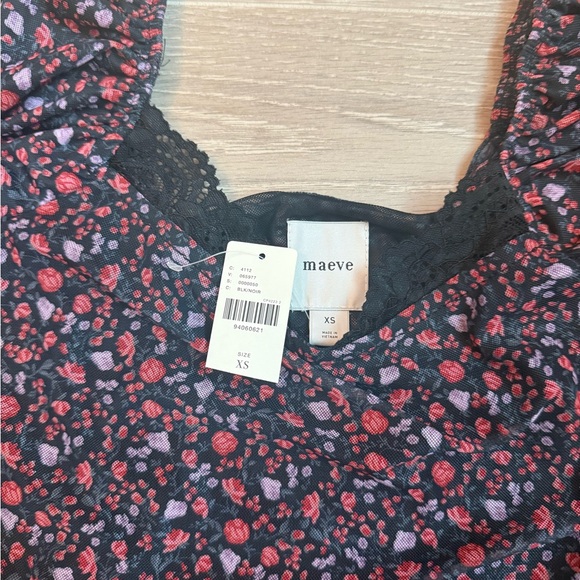 Maeve Mutton-Sleeve Scoop-Neck Ditsy Floral Top - Picture 4 of 4